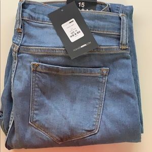 Fashion Nova Canopy Jeans NWT